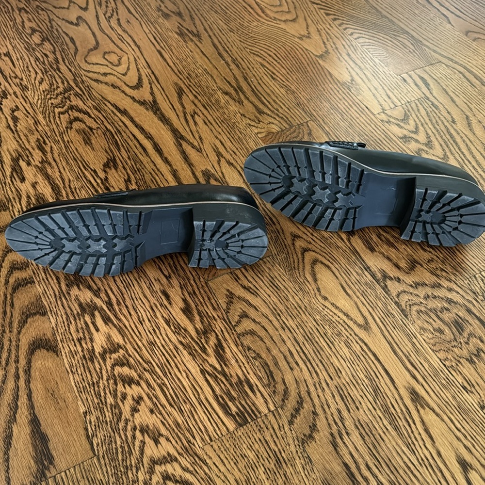 Dolce Vita Loafers 8.5 - Picture 6 of 7
